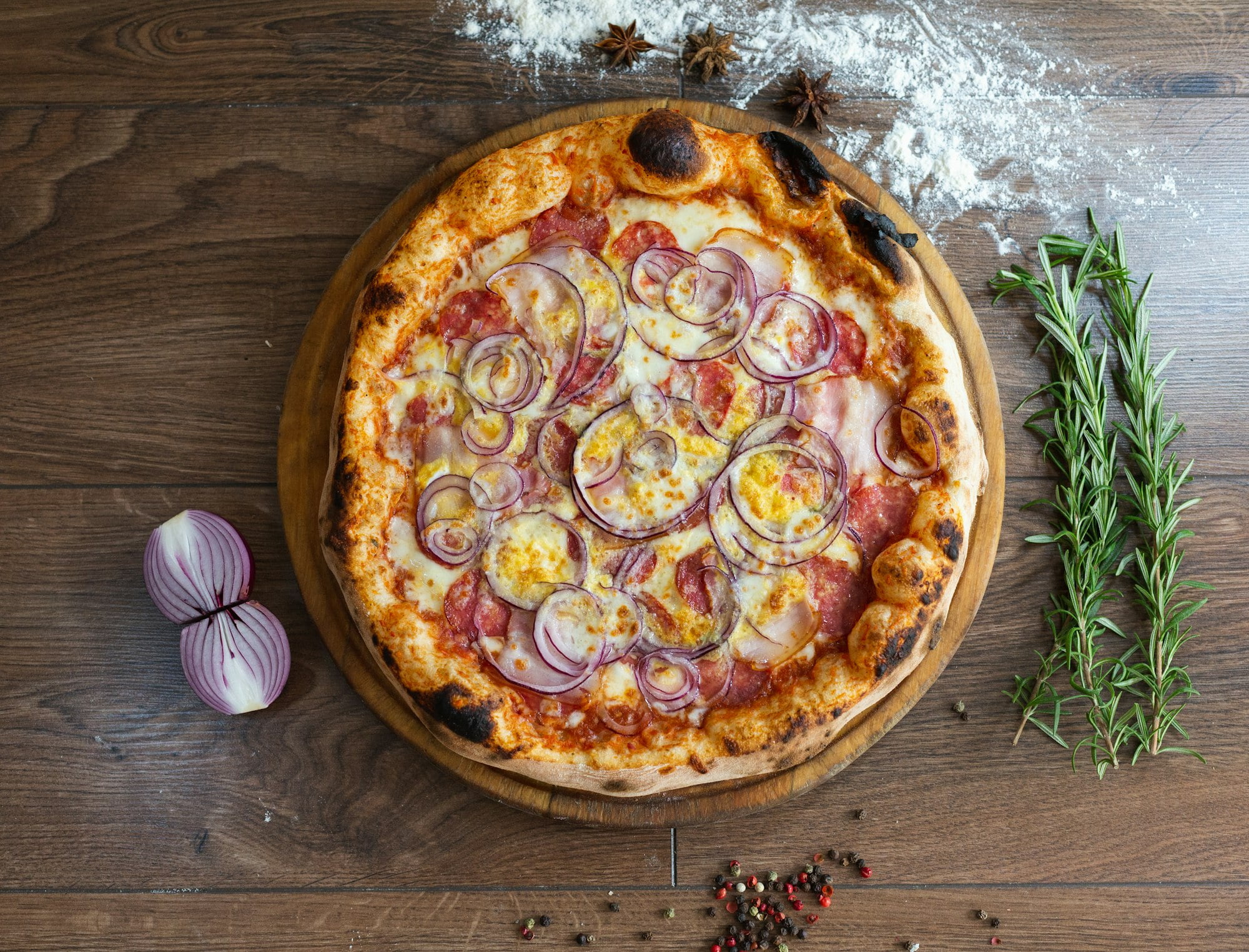 Pizza und Pinsa im Restaurant Vulcano Radolfzell